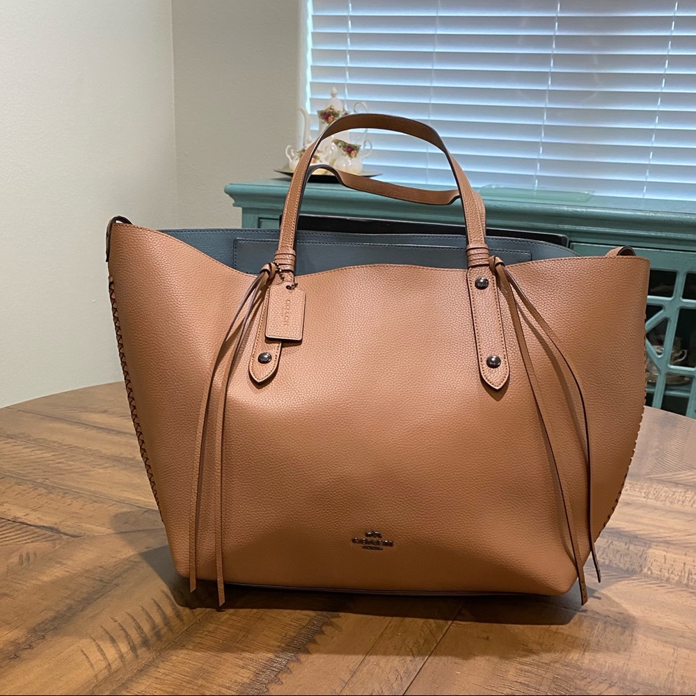 Coach Large Market Tote With Whiplash details